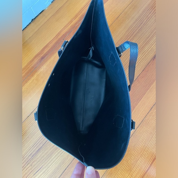 White House Black Market Tote Purse - Picture 5 of 8